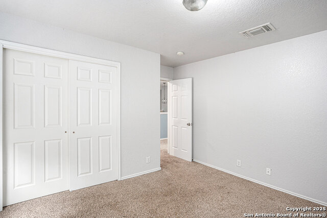 Image 19 of 29 For 10131 Cedarcliff