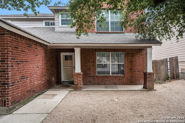 Image 3 of 29 For 10131 Cedarcliff