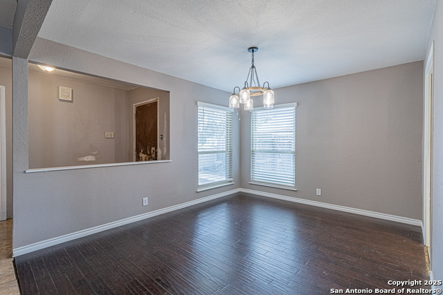 Image 10 of 40 For 5832 Archwood