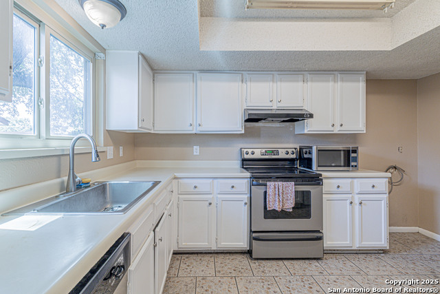 Image 15 of 40 For 5832 Archwood