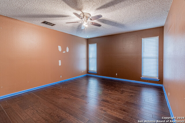 Image 16 of 40 For 5832 Archwood