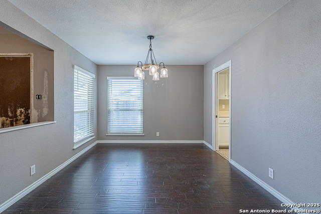 Image 8 of 40 For 5832 Archwood