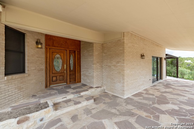Image 5 of 27 For 1143 Flaman Rd