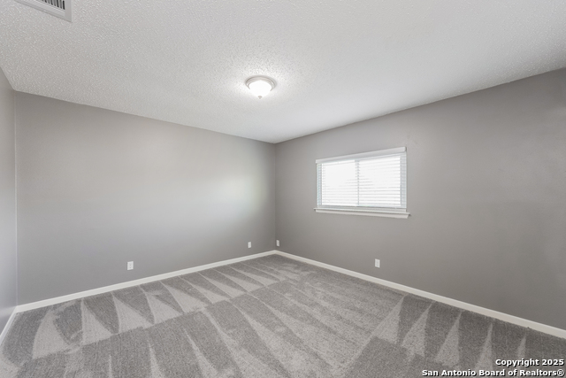 Image 13 of 17 For 6850 Rebel Grove
