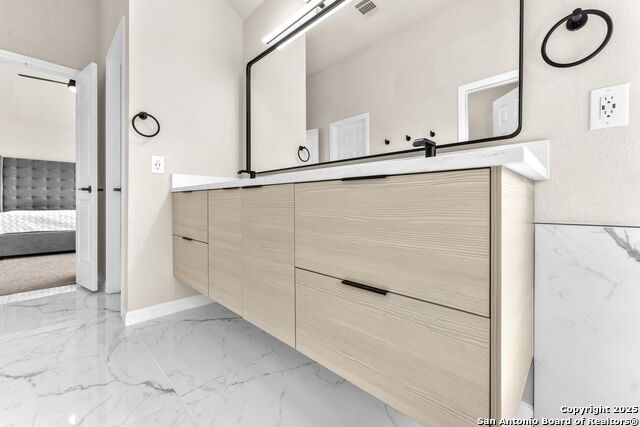 Listing photo id 33 for 21806 Dolomite