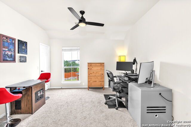 Listing photo id 38 for 21806 Dolomite