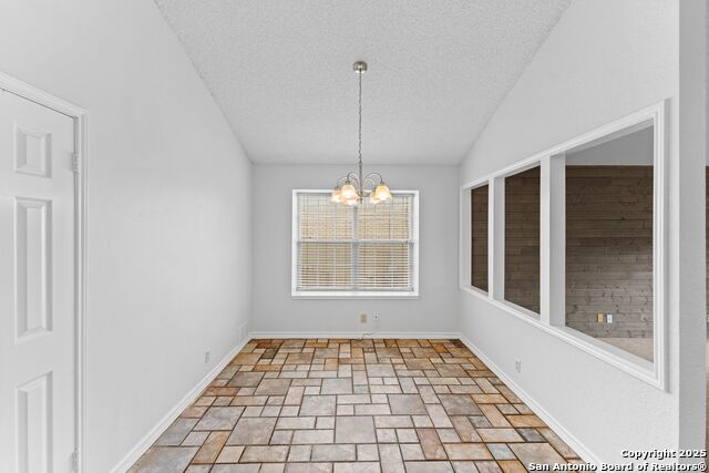 Image 17 of 60 For 919 Lightstone Dr
