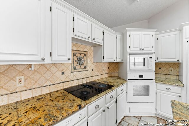Image 22 of 60 For 919 Lightstone Dr