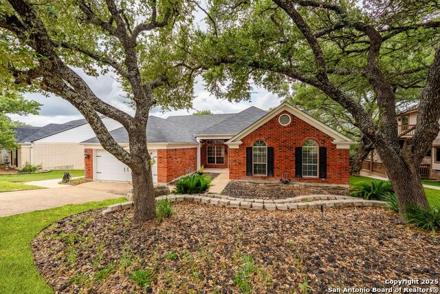 Image 3 of 60 For 919 Lightstone Dr
