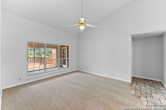 Image 30 of 60 For 919 Lightstone Dr