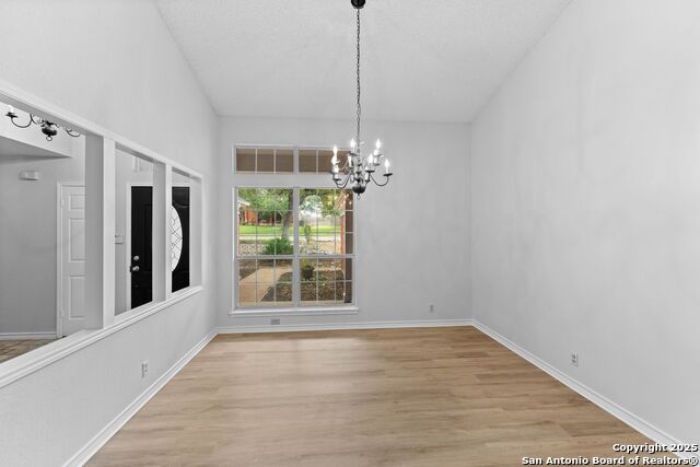 Image 44 of 60 For 919 Lightstone Dr