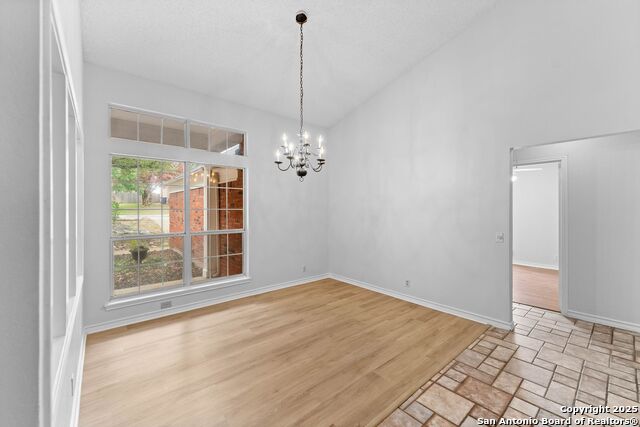 Image 46 of 60 For 919 Lightstone Dr