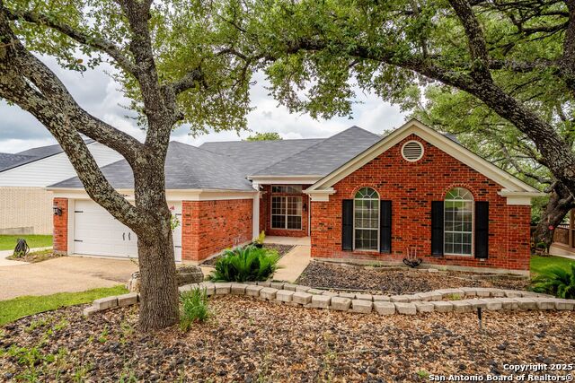 Image 8 of 60 For 919 Lightstone Dr