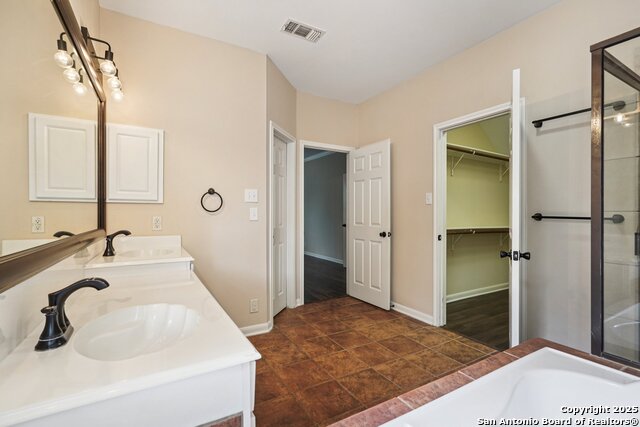 Image 31 of 50 For 25407 Mesa Crst