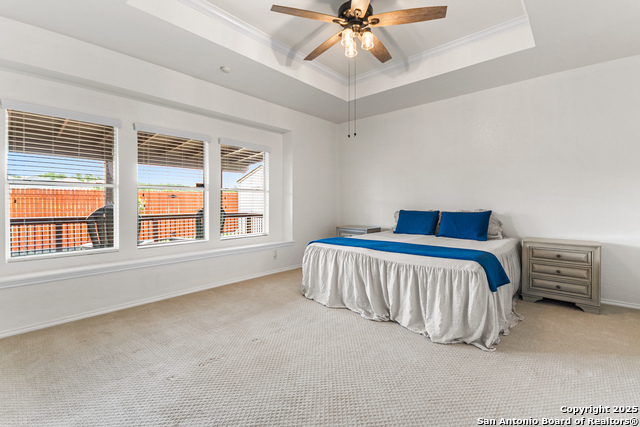 Listing photo id 12 for 26239 Lost Creek Way