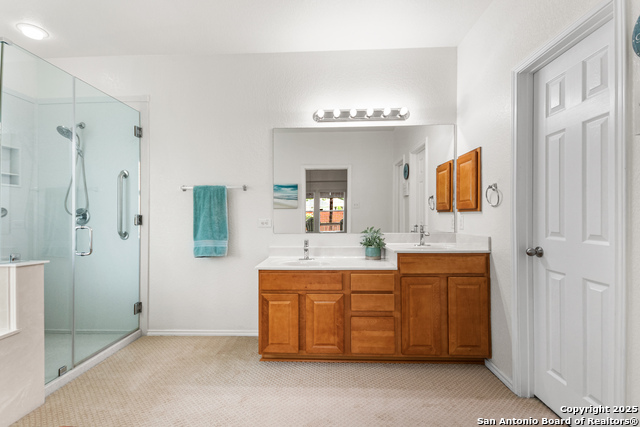 Listing photo id 15 for 26239 Lost Creek Way