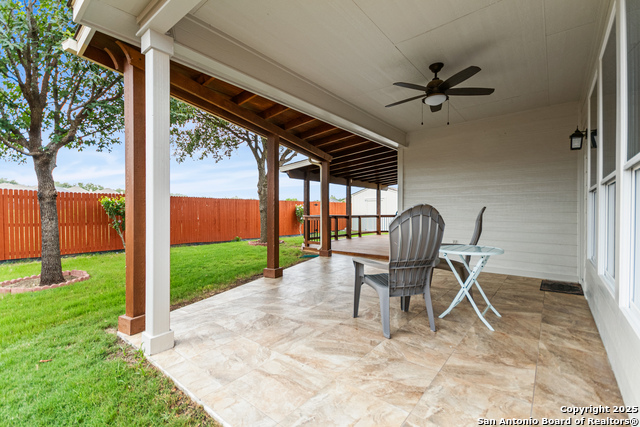 Listing photo id 23 for 26239 Lost Creek Way