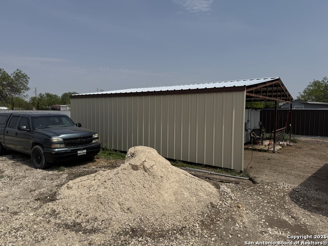 Listing photo id 2 for 314 Us-57  