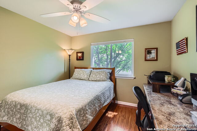 Listing photo id 15 for 8754 Stoney Brook