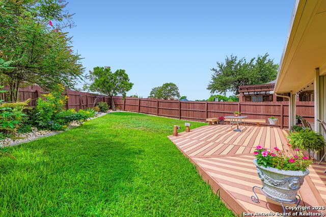 Listing photo id 20 for 8754 Stoney Brook