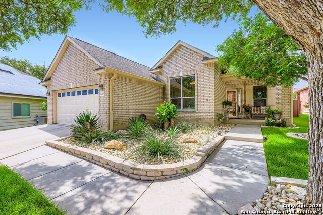 Listing photo id 2 for 8754 Stoney Brook