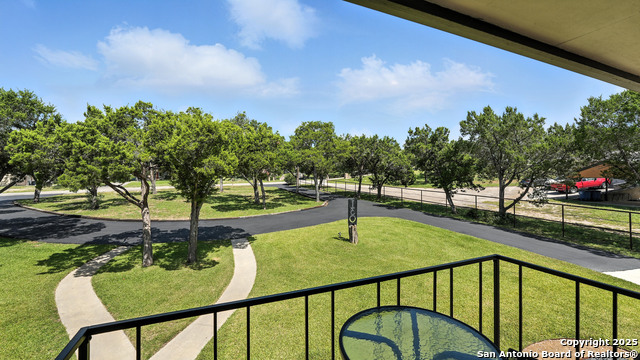 Listing photo id 31 for 130 Oak Ridge