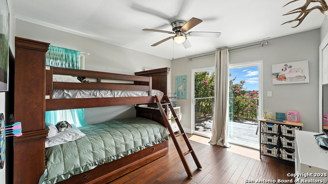 Listing photo id 36 for 130 Oak Ridge