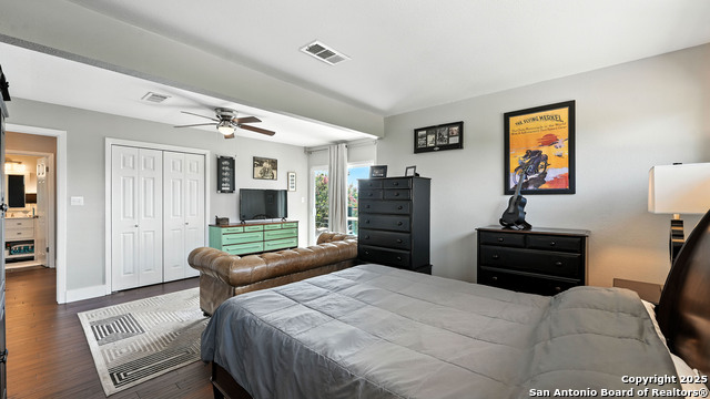 Listing photo id 37 for 130 Oak Ridge