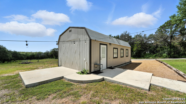 Listing photo id 43 for 130 Oak Ridge