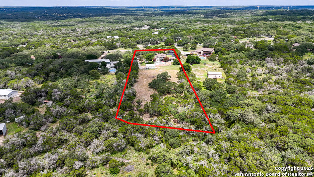 Listing photo id 51 for 130 Oak Ridge