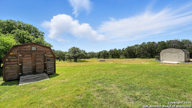 Listing photo id 52 for 130 Oak Ridge