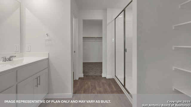 Image 22 of 36 For 211 Las Lomas