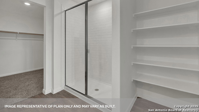 Image 23 of 36 For 211 Las Lomas