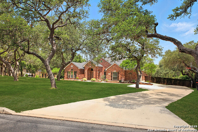 Listing photo id 11 for 13611 Tahoe Vista
