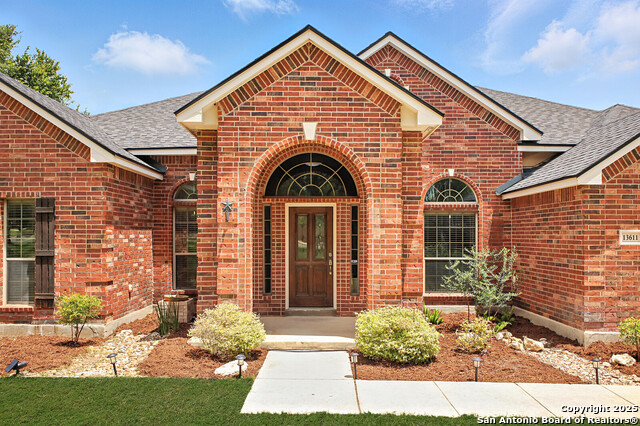 Listing photo id 0 for 13611 Tahoe Vista