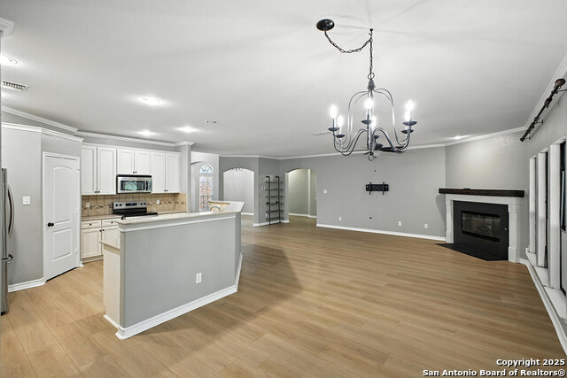 Listing photo id 25 for 13611 Tahoe Vista