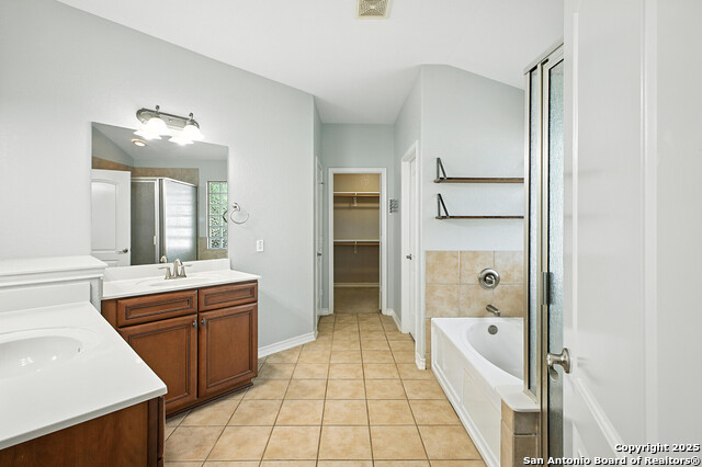 Listing photo id 30 for 13611 Tahoe Vista