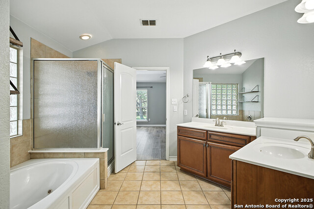 Listing photo id 31 for 13611 Tahoe Vista