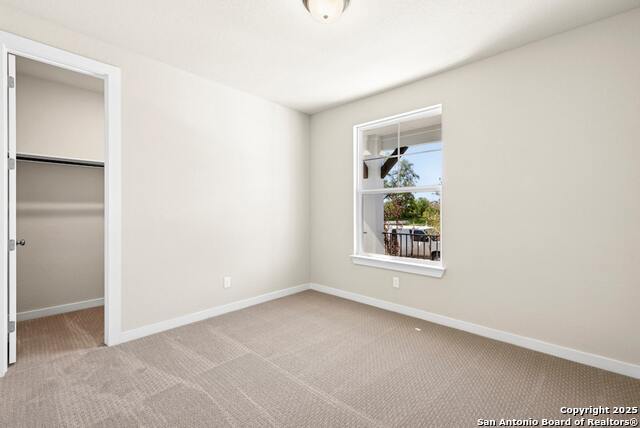 Listing photo id 16 for 8131 Wellstone