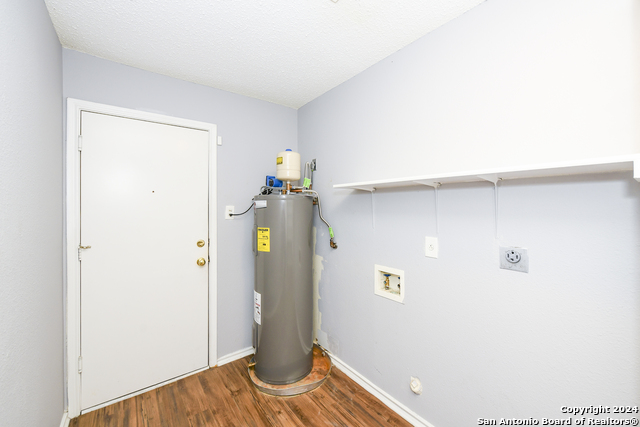 Image 27 of 34 For 7915 Bowens Crossing