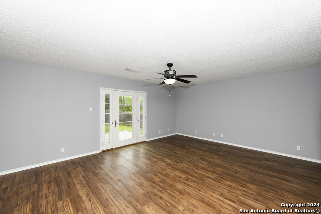 Image 9 of 34 For 7915 Bowens Crossing