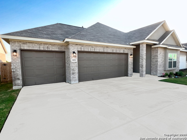 Details for 1052 Buffalo Grv, New Braunfels, TX 78130