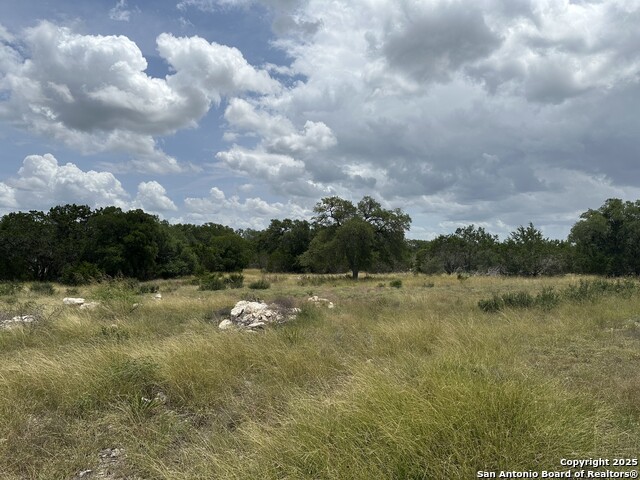 Image 5 of 19 For 571 Rayner Ranch