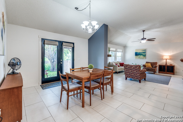 Listing photo id 10 for 7804 Vail Valley