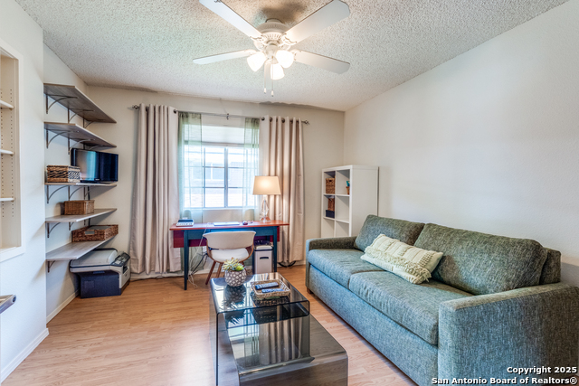 Listing photo id 15 for 7804 Vail Valley