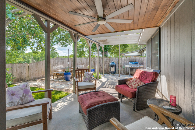 Listing photo id 20 for 7804 Vail Valley