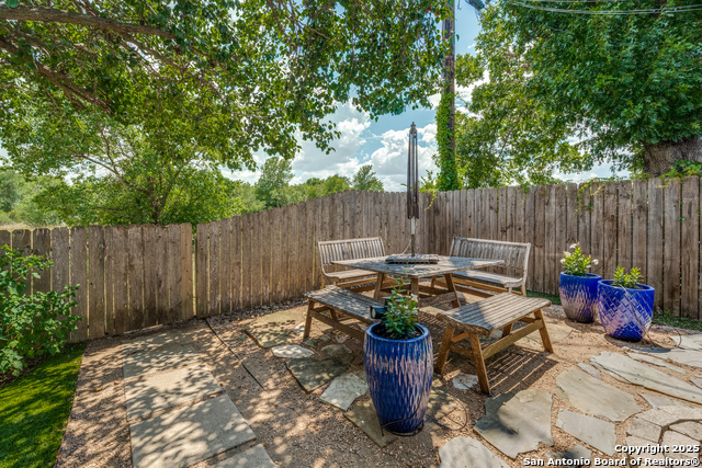 Listing photo id 21 for 7804 Vail Valley