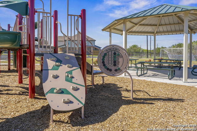 Image 6 of 6 For 6506 Titan Park