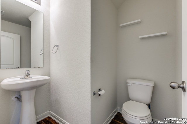 Image 5 of 15 For 6508 Sabinal