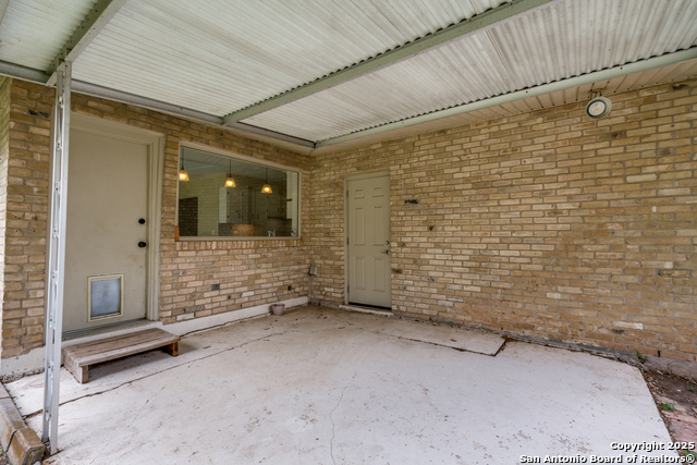 Image 22 of 25 For 223 Beechwood